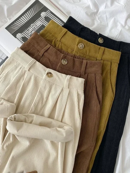 Calça Vintage de Veludo Cintura Alta