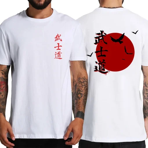 Camiseta estampada estilo japonês com cavaleiro japonês