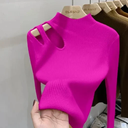 Suéter feminino de inverno de gola alta vazado