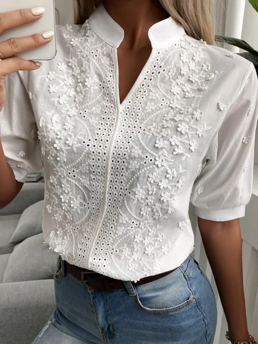 Blusa de renda com bordado floral de verão feminina