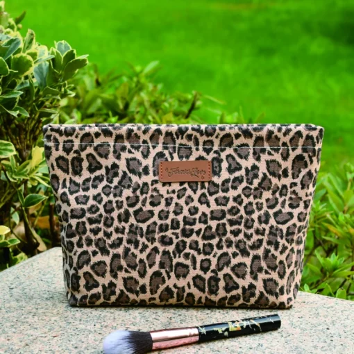 Bolsa de Maquiagem Grande Estampa de Leopardo