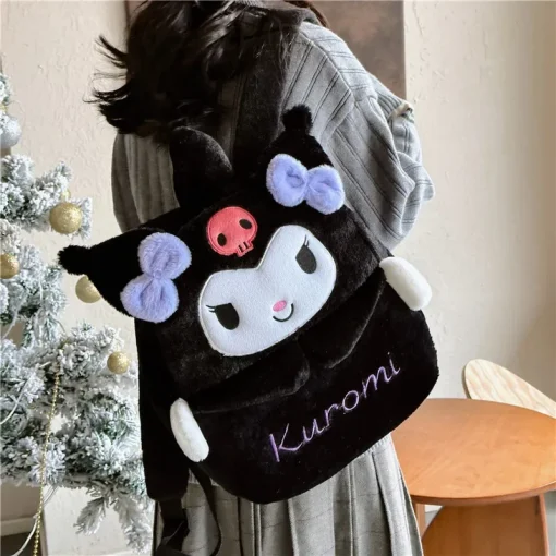 Mochila de Pelúcia Kuromi & Cinnamoroll